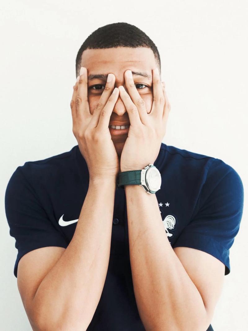 詹姆斯·麦迪逊盛赞布鲁诺·费尔南德斯：被低估的曼联核心“一次又一次”证明自己