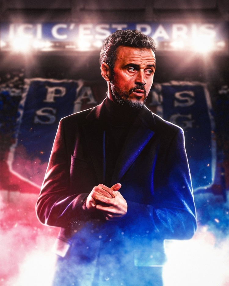 喀麦隆体育部长与足协主席埃托奥决裂，前者指责后者操纵选举